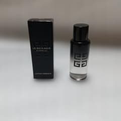 GIVENCHY LE SOIN NOIR LOTION ESSENCE - メルカリ