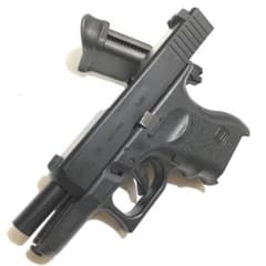 【動作快調!!】東京マルイ ガスガン GLOCK26 G26 動作快調!!】東京マルイ ガスガン GLOCK26 G26 - メルカリ