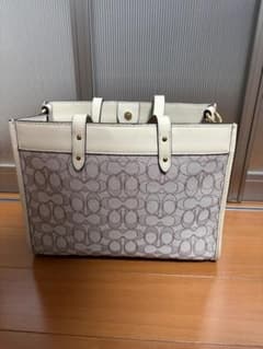 【値下げ】COACH コーチ 2WAY トート ハンドバッグ シグネチャーのサムネイル