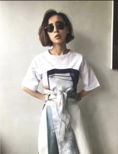 ameri vintage MEDI DRAWING UNEVEN TEEのサムネイル