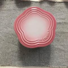 ルクルーゼ スタッキングフルール ピンクブロッサムのサムネイル