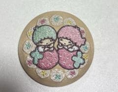 サンリオ リトルツインスターズ 刺繍缶バッジのサムネイル
