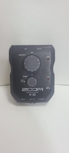 ZOOM U-22(箱なし、ケーブルなし)のサムネイル