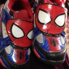 スパイダーマン スニーカーのサムネイル