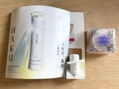 スノービューティーブライトニングハンドクリームのサムネイル