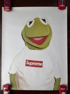 Supreme Kermit ポスター カーミット - メルカリ