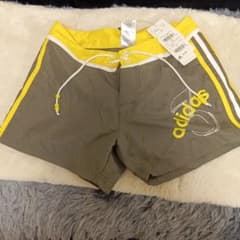 アディダスショートパンツ新品のサムネイル