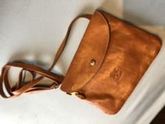 美品 イルビゾンテ ショルダーバッグのサムネイル