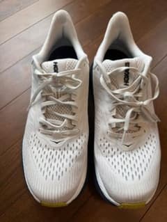 （価格値下げ）HOKA ONE ONE クリフトン8 26.5cmのサムネイル