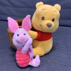 プーさんぬいぐるみのサムネイル