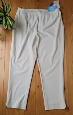 LL 新品タグ付き ミゼール パンツ 白系 クールモーション - メルカリ