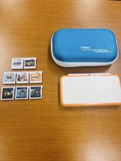 New 2DS LL ホワイト/オレンジ ケース ソフト8点セット 初期化済みのサムネイル