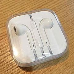 iPhoneイヤホンのサムネイル