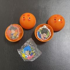 くら寿司　ドラゴンボール　オリジナル缶バッジ・ラバーアクセサリーのサムネイル