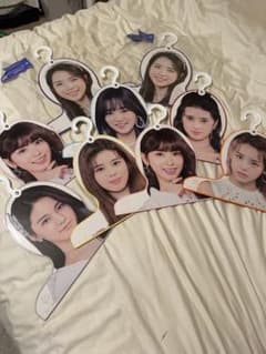 NiziU 一番くじ  ハンガー全種＋マヤのサムネイル