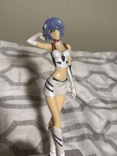 綾波レイ エヴァンゲリオン フィギュアのサムネイル