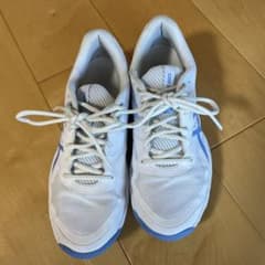 ASICS テニスシューズ ホワイト×ライトブルー ノンマーキングハードコート用のサムネイル