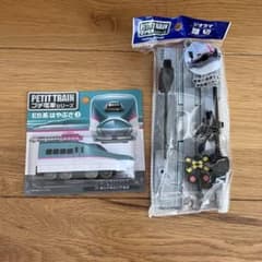 未使用　プチ電車シリーズ　E5系　はやぶさ　後尾車両　踏切　ジオラマ　ダイソー
