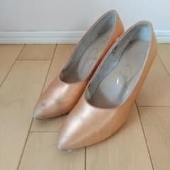 601.Dance　シューズ　22S㎝　7㎝ヒール　スタンダード　サテンベージュ 601.Dance シューズ 22S㎝ 7㎝ヒール スタンダード サテンベージュ