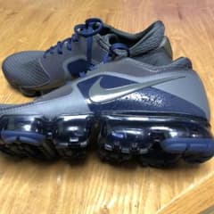 値下げ！ Nike vapormax 28cm 美品のサムネイル