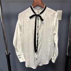H&M ボウタイブラウス ホワイト 長袖のサムネイル