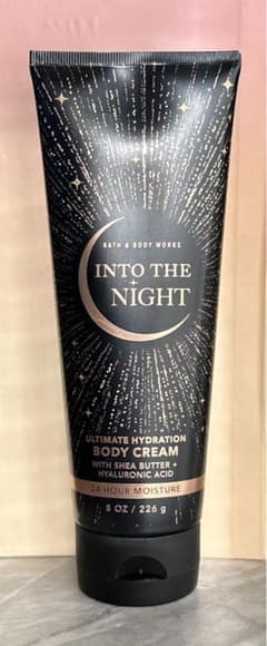 【Bath&BodyWorks】INTO THE NIGHTボディークリームのサムネイル