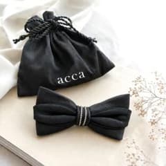 【美品】acca アッカ リボンバレッタ ブラック ヘアアクセサリー 保存袋付のサムネイル