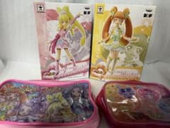 【未使用】ドキドキ！プリキュア グッズ4点セット　DXFフィギュア＆ポーチのサムネイル