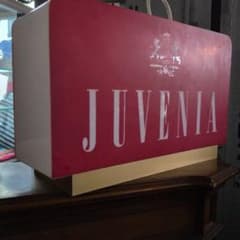 JUVENIA　非売品看板 JUVENIA 非売品看板 - メルカリ