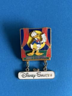 WDW キャスト限定 ドナルドダック ピンバッジ ウエイター 非売品 完品