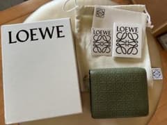 ロエベ LOEWE リピート コンパクト アナグラム アボカドグリーン 超美品 ロエベ LOEWE リピートアナグラム コイン カードホルダー