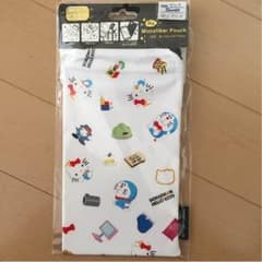 新品未開封 マイクロファイバーポーチ ドラえもんハローキティのサムネイル