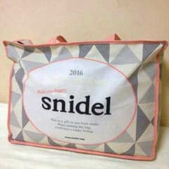 はずきんさま専用snidel2016HAPPY NEW YEARのサムネイル