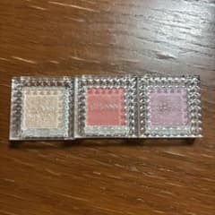 セザンヌ シングルカラーアイシャドウ 02 03 04のサムネイル