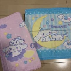 シナモンロール　フェイス　ハンドタオルのサムネイル