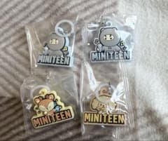 MINITEEN キャラクターキーホルダー 4個セットのサムネイル