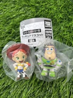 ディズニー　トイストーリー5 フィギュアマスコット　バズ　ジェシーのサムネイル