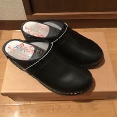 【worldofclogs】サボサンダル 【木靴】のサムネイル