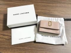 MARC マークジェイコブス 三つ折りウォレットのサムネイル