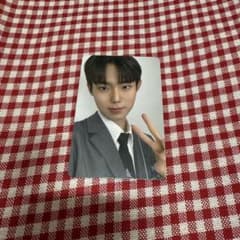 PRODUCE 101 JAPAN 新世界 日プ トレカ 制服 イ・ジュンフンのサムネイル