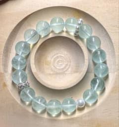 カ*ツ様 パワーストーン 天然石 緑蛍石水晶 約10mmのサムネイル