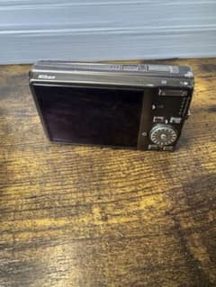 NIKON COOLPIX S600 Nikon Digital Camera (Junk)