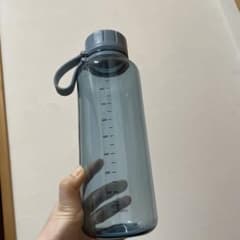 グレー プラスチック製水筒 1000mlのサムネイル