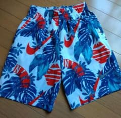 ナイキ　ジュニア　ハーフパンツ　１４０〜１５０のサムネイル