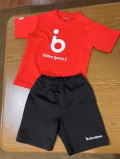 ⚪️大幅値下げ！！⚪️130㎝ biimaユニフォーム　赤×黒のサムネイル