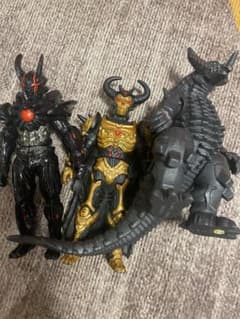 ウルトラマン 怪獣フィギュア 3体セットのサムネイル