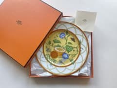 日本海側は大雪警戒 美品 希少 廃盤 23cm プレート シエスタ 【箱・説明書付】エルメス エルメス 2枚セット 22cm プレート シエスタ 食器