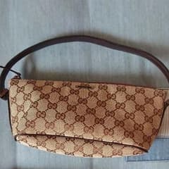 GUCCI♪ポーチ♪美品のサムネイル