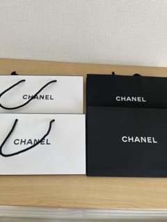 CHANEL紙袋のサムネイル