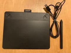 値下げ　WACOM Intuos Comic ペン&タッチモデル CTH-490のサムネイル